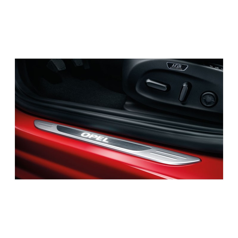 Nakładki progów wewnętrznych z logo Opel, podświetlane diodami LED 39088991 (Crossland X)